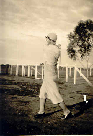 Irene Golfing at Thundelarra