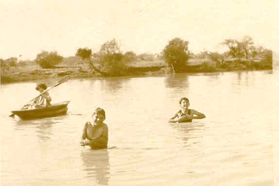 Helen, Don and Duncan enjoying the waters at Thundelarra.